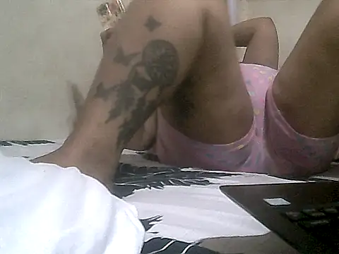 loriepinay46 online show from 11-17-25, 01:59