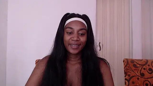 AishaOwens online show from 05-12-26, 09:32