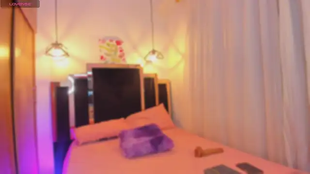 Cassiesteveens online show from 11-13-25, 02:15