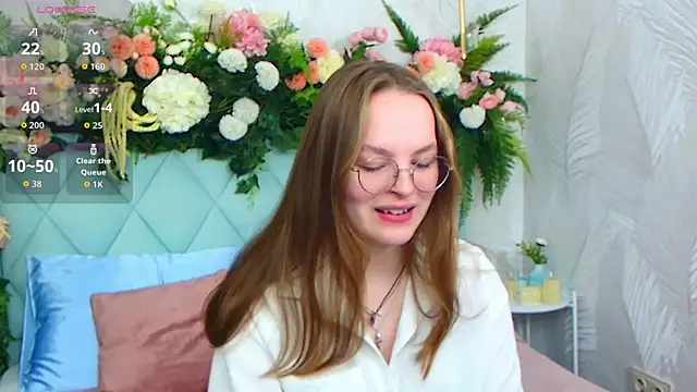 MadisonSmitt online show from 11-25-25, 05:08