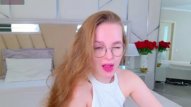 MadisonSmitt online show from 04-15-26, 05:02