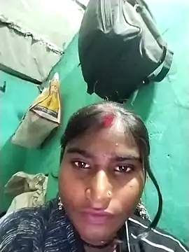 Big Lovexx online show from 12-17-25, 07:41