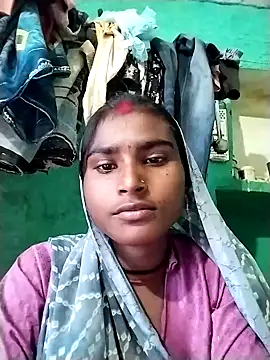 Snapshot of Big_Lovexx chatting on 02-17-26, 12:02 Big Lovexx online show from 02-17-26, 12:02