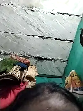 Snapshot of Big_Lovexx chatting on 02-11-26, 10:04 Big Lovexx online show from 02-11-26, 10:04