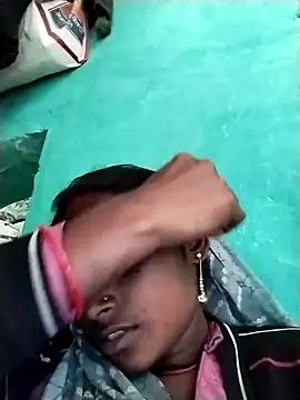 Snapshot of Big_Lovexx chatting on 02-18-26, 08:44 Big Lovexx online show from 02-18-26, 08:44