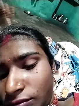 Snapshot of Big_Lovexx chatting on 02-28-26, 07:57 Big Lovexx online show from 02-28-26, 07:57