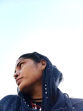 Pushpa hotty online show from 02-10-26, 03:27