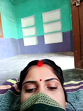 Pushpa hotty online show from 04-18-26, 02:47
