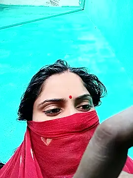 Pushpa hotty online show from 05-17-26, 02:55