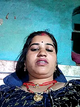 Hot kamla online show from 03-31-26, 08:27