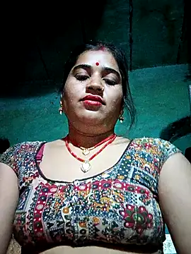 Hot kamla online show from 03-10-26, 11:42