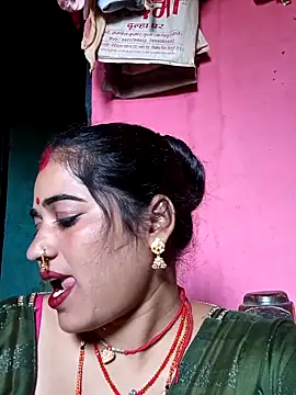 Hot kamla online show from 05-11-26, 07:54