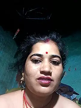 Hot kamla online show from 04-23-26, 10:22