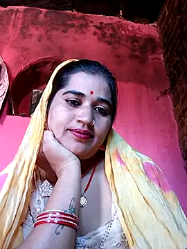 Hot kamla online show from 01-17-26, 08:40