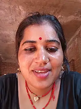 Snapshot of Hot_kamla chatting on 06-27-26, 10:54 Hot kamla online show from 06-27-26, 10:54