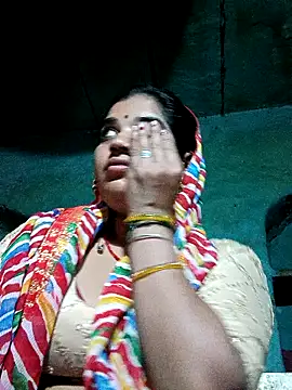 Hot kamla online show from 02-25-26, 11:59