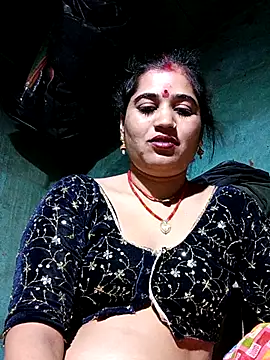 Hot kamla online show from 04-29-26, 11:22
