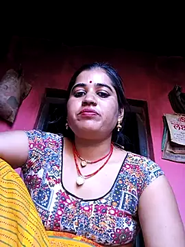 Hot kamla online show from 04-16-26, 11:33