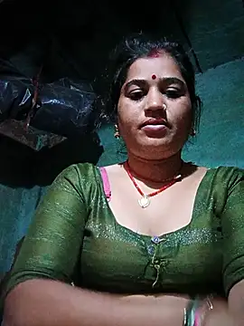 Snapshot of Hot_kamla chatting on 07-01-26, 11:16 Hot kamla online show from 07-01-26, 11:16