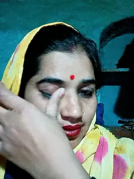 Hot kamla online show from 01-18-26, 01:36