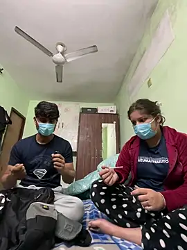 Cute hotzara online show from 12-23-25, 04:56