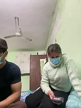 Cute hotzara online show from 12-17-25, 04:50