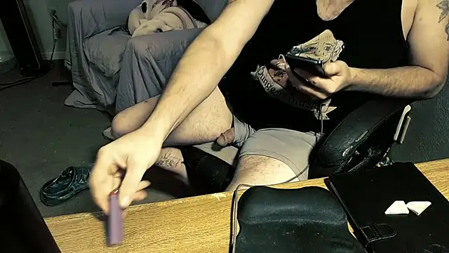 MrBigginTX online show from 02-10-26, 03:27