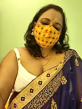 Snapshot of Hena_bhabi chatting on 11-16-25, 08:35 Hena bhabi online show from 11-16-25, 08:35