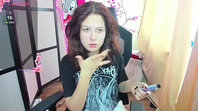 Anora Miller online show from 11-15-25, 07:12