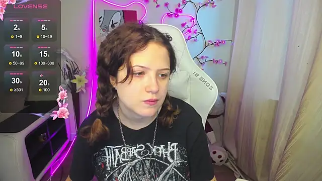 Anora Miller online show from 11-27-25, 08:26