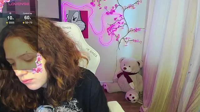 Anora Miller online show from 11-23-25, 08:02