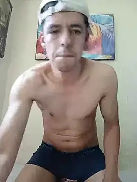 Snapshot of Junior_47 chatting on 07-15-26, 04:58 Junior 47 online show from 07-15-26, 04:58