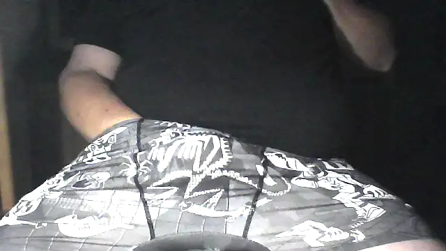Snapshot of bigcumfrench chatting on 07-25-26, 01:35 bigcumfrench online show from 07-25-26, 01:35