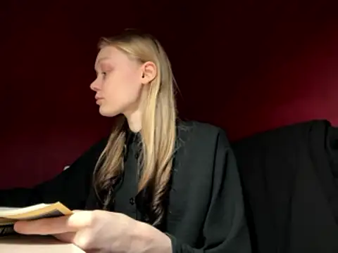 moonlight fiend online show from 01-12-26, 05:25