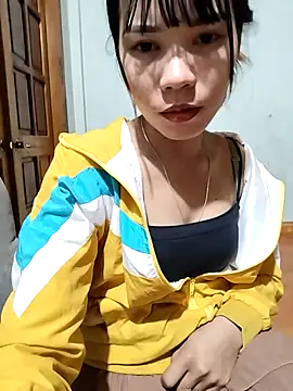 gugu0022 online show from 11-26-25, 12:16