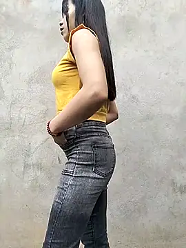 gugu0022 online show from 03-25-26, 12:55