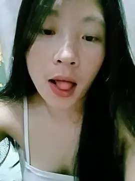 Snapshot of Micky_baby chatting on 07-19-26, 07:39 Micky baby online show from 07-19-26, 07:39