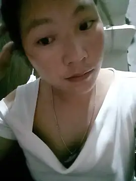 Snapshot of Micky_baby chatting on 07-06-26, 05:04 Micky baby online show from 07-06-26, 05:04