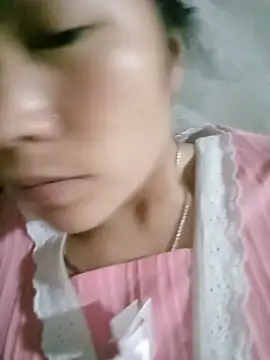 Snapshot of Micky_baby chatting on 06-19-26, 05:41 Micky baby online show from 06-19-26, 05:41