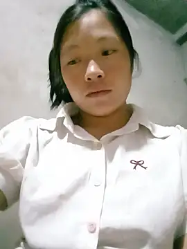 Snapshot of Micky_baby chatting on 06-26-26, 04:35 Micky baby online show from 06-26-26, 04:35