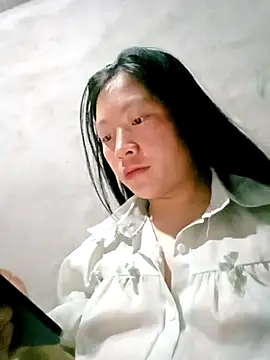 Micky baby online show from 04-15-26, 07:18