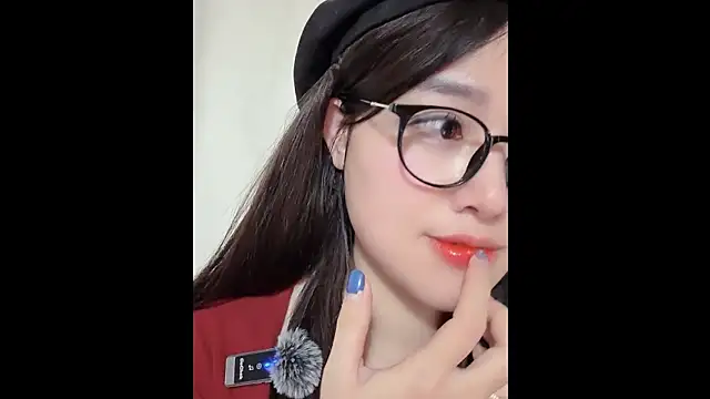 MiCandy-Lovee online show from 11-24-25, 06:30