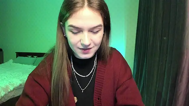 luna lust 212 online show from 11-24-25, 07:58