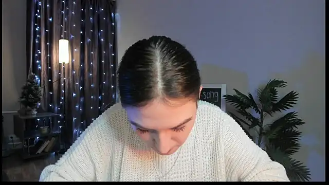 luna lust 212 online show from 01-12-26, 04:30