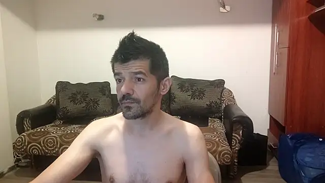 Snapshot of Dale_E chatting on 06-17-26, 12:21 Dale E online show from 06-17-26, 12:21