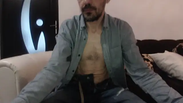 Dale E online show from 11-18-25, 06:17