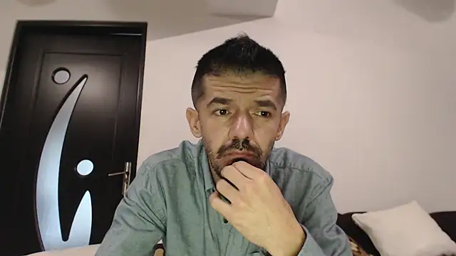 Dale E online show from 11-15-25, 06:39