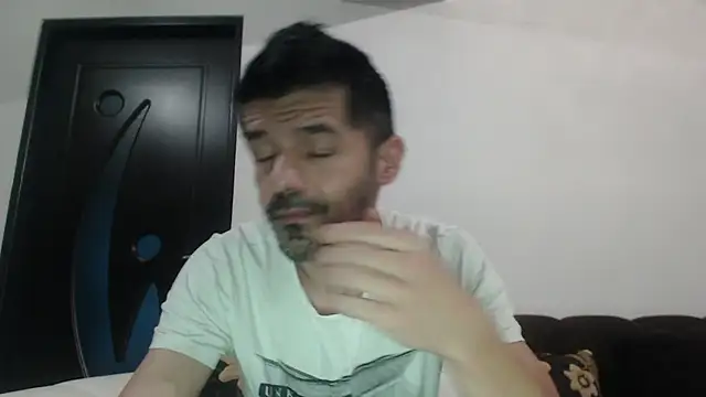 Dale E online show from 12-02-25, 05:53