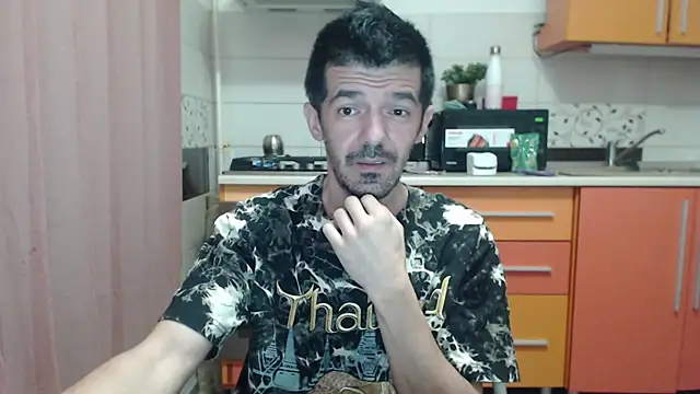 Dale E online show from 12-18-25, 05:23