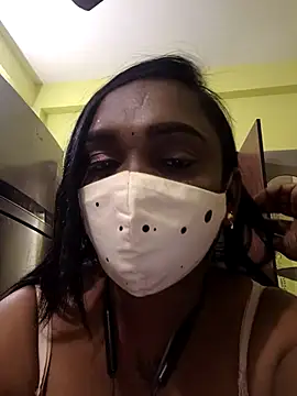 Snapshot of Dharshini98 chatting on 02-08-26, 03:21 Dharshini98 online show from 02-08-26, 03:21